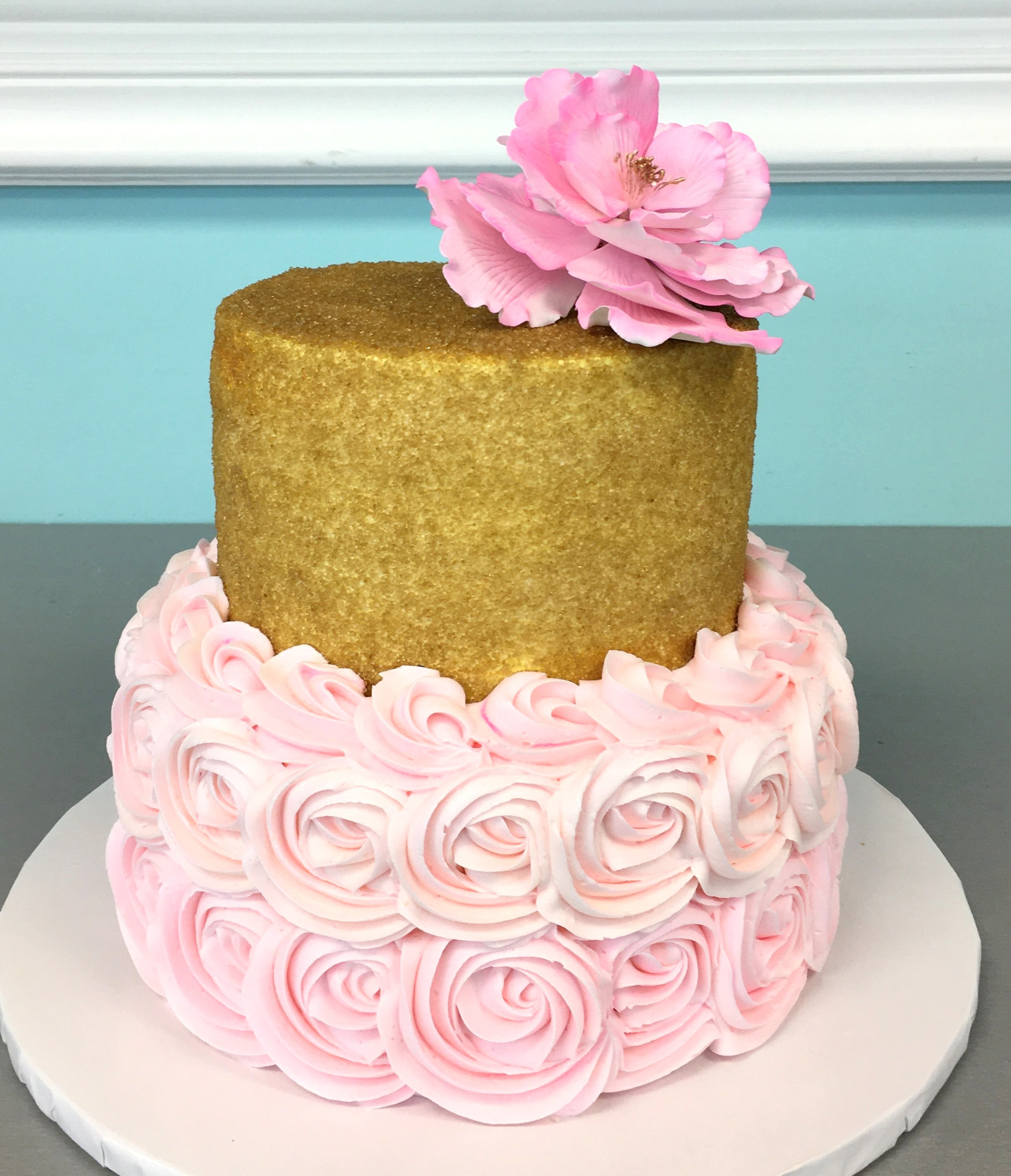 Rose gold cake, rose gold glitter cake, Tall rose gold glittery birthday  cake with ma…